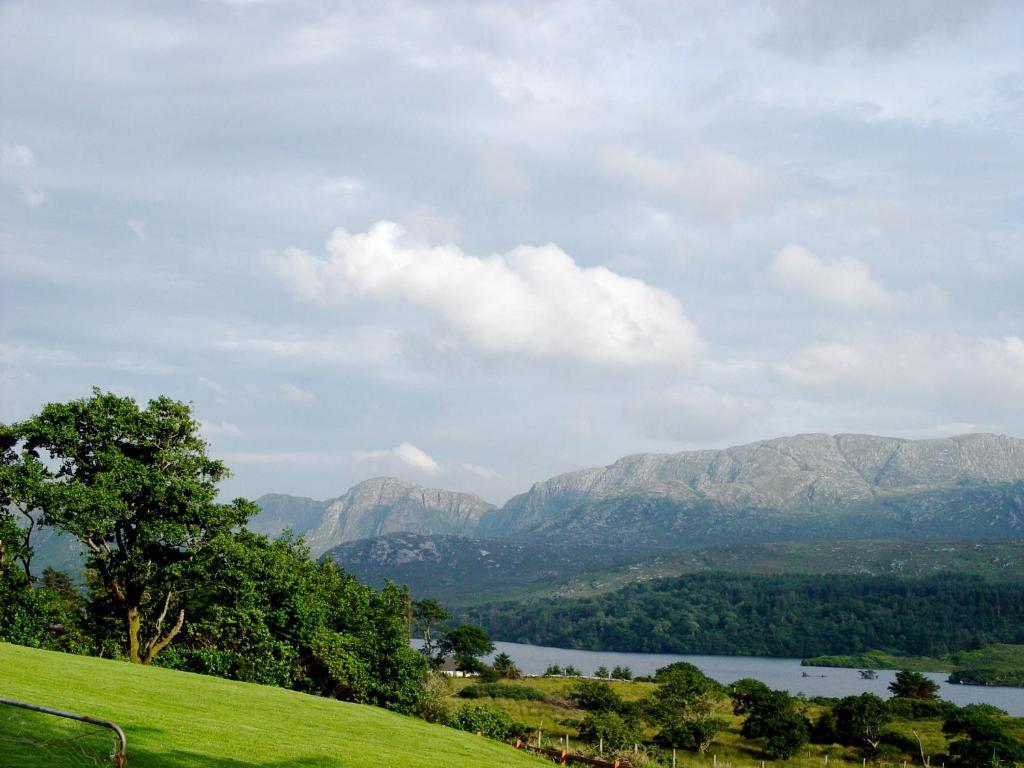 Errigal Youth Hostel Гуийдор Екстериор снимка